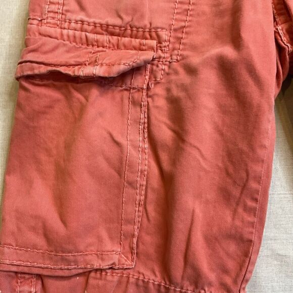 Men’s True Religion Isaac Cargo Shorts Coral Pink Nantucket Red Size 28 - Picture 5 of 15